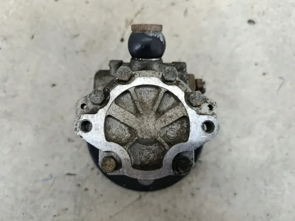 Bomba de dirección asistida VW Transporter T4 2.4 D 9115 image 4