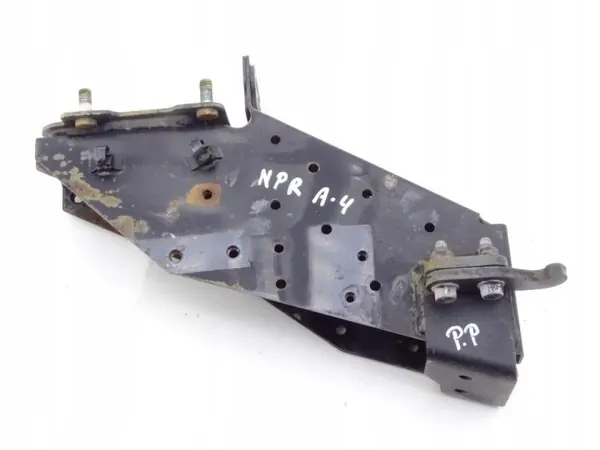 ISUZU N35 N75 NPR NQR 07-18 Support Cabine Gauche image 2