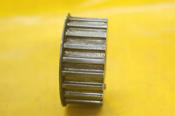 Kampiakselin hammaspyörä OEM 069105263 VW Transporter T4 image 7