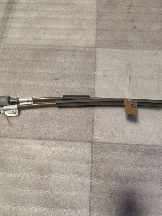 Gear Shift Cables Opel Corsa E OEM 55503633 image 3