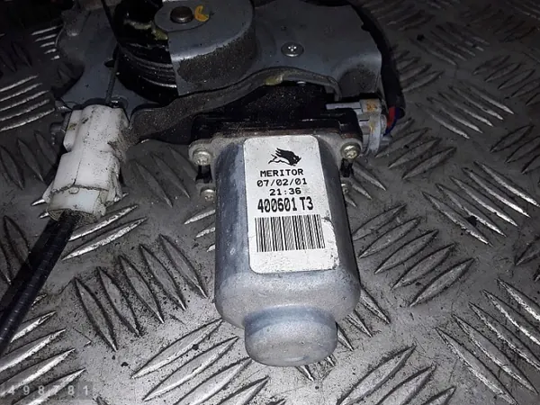 Régulateur de vitre Nissan Primera OEM 400601t3 - Occasion image 4