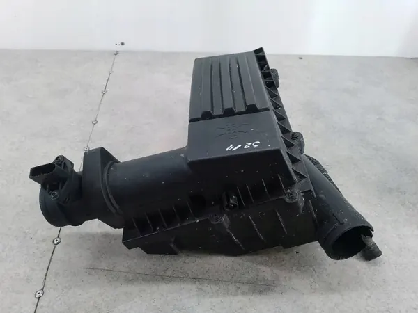Caja Filtro Aire OEM 3C0129607AF para Audi A3 8P image 2