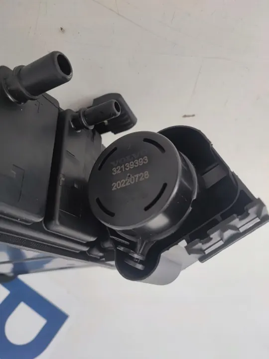 Bränslesystem kolfilter OEM 31478802 - Begagnad image 5