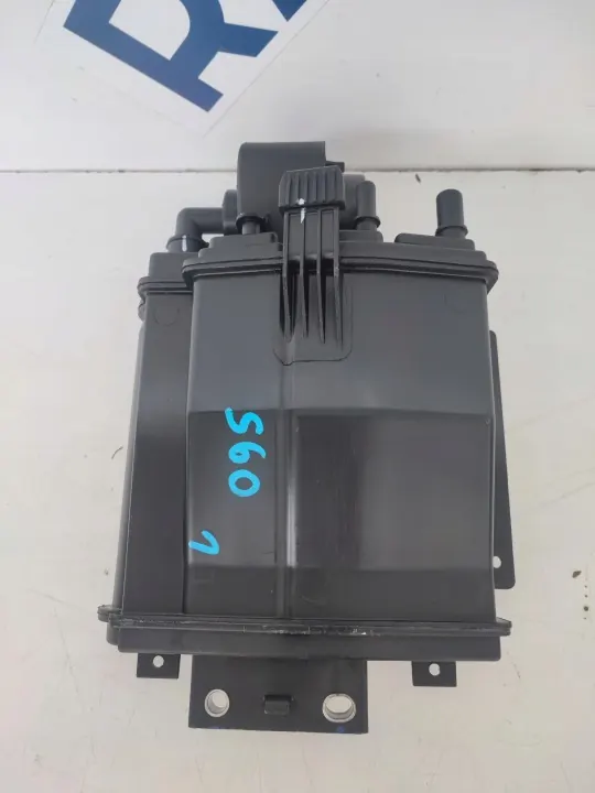 Bränslesystem kolfilter OEM 31478802 - Begagnad image 6