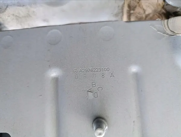 Mercedes-Benz EQS 2022 Vorne links Kotflügel OEM A2976260700 image 10