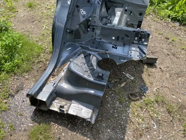 Porsche Macan 2021 Aile Arrière Droite OEM 259606 image 4