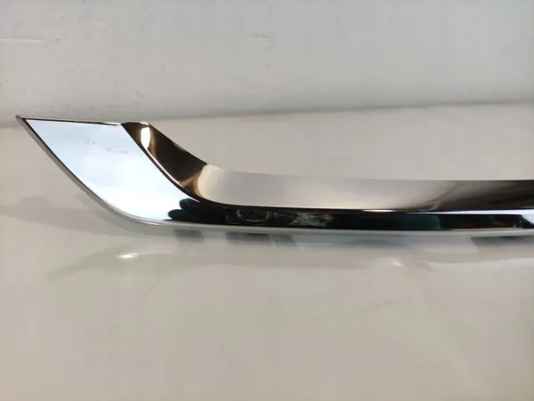 Volvo XC90 II Takapään Oikea Kromilista OEM 31383857 image 3