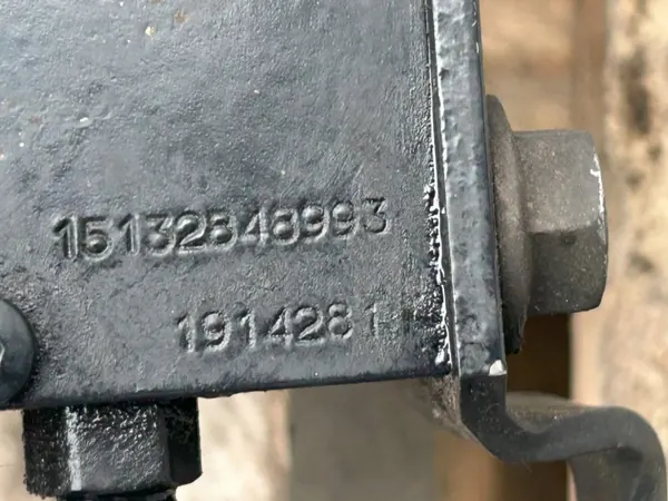 DAF XF 106 ohjaamon kääntöpumppu OEM 1914281 - Käytetty image 3