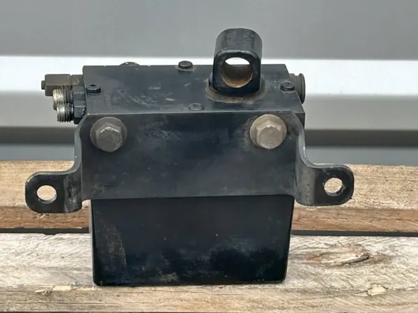 DAF XF 106 ohjaamon kääntöpumppu OEM 1914281 - Käytetty image 5