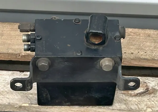 DAF XF 106 ohjaamon kääntöpumppu OEM 1914281 - Käytetty image 6