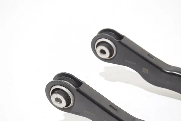 Braccio di Controllo Superiore BMW F40 F39 U06 F70 F48 U11 image 5