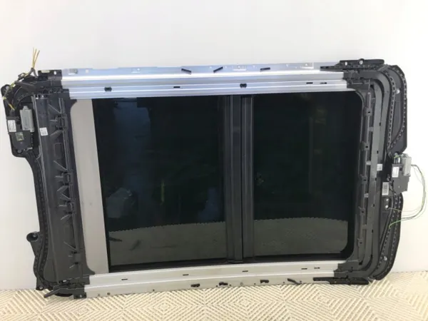 OEM LORK-437-107547 schuifdak voor BMW F45 Minivan image 3
