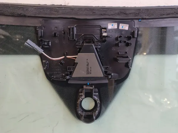 Pare-brise Audi A6 C8 OEM 4K0845099AK avec caméra image 4