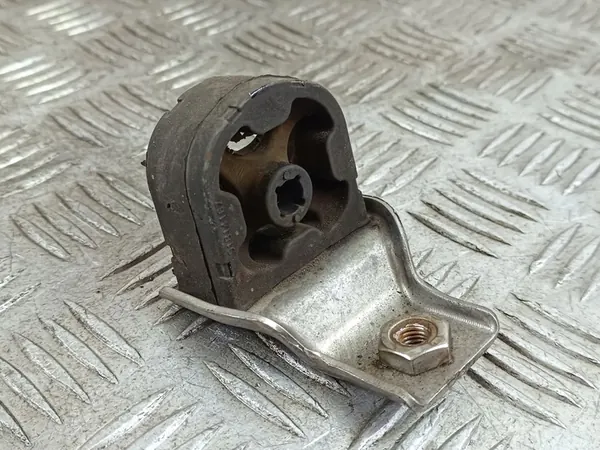 Uitlaatsteun Maserati Quattroporte 2018 image 1