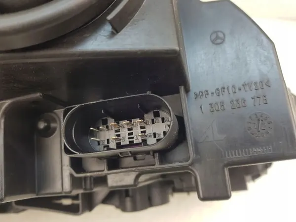 LINKER VOORLICHT H7 MERCEDES C W204 LIFT A2048205159 image 8