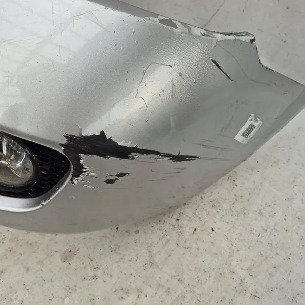 Paraurti anteriore Nissan Almera N16 03-06 image 10