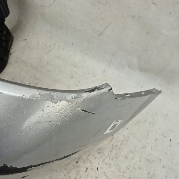 Paraurti anteriore Nissan Almera N16 03-06 image 6