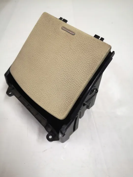 OEM A2156800250 Keskikonsolin Varastotila CL W215 image 3