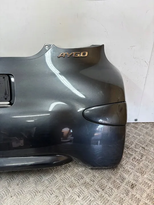 Pare-chocs arrière Toyota Aygo image 2