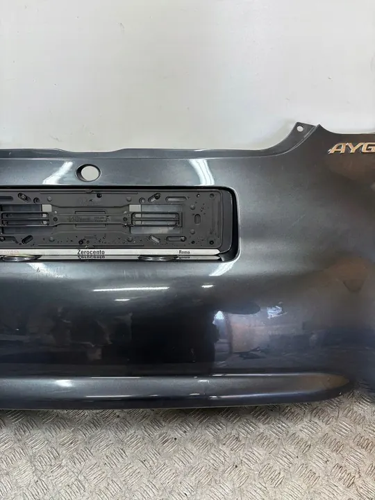 Pare-chocs arrière Toyota Aygo image 3