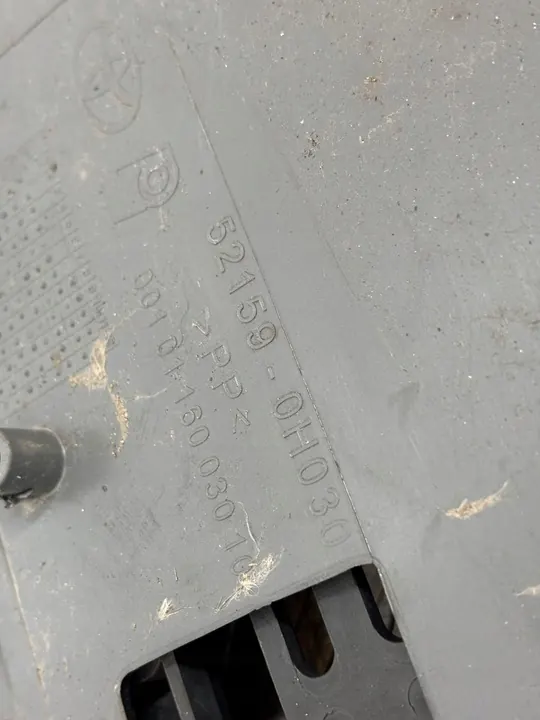 Pare-chocs arrière Toyota Aygo image 9