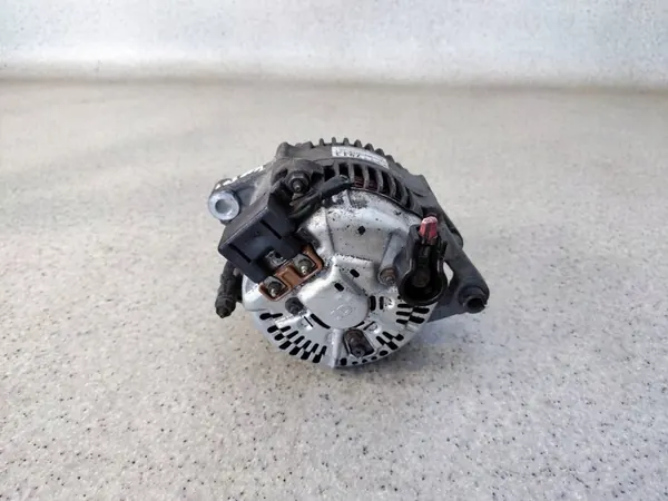DENSO ALTERNATOR JEEP GRAND CHEROKEE ZJ 5.2 image 4