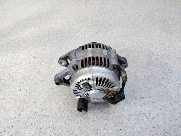 DENSO ALTERNATOR JEEP GRAND CHEROKEE ZJ 5.2 image 5