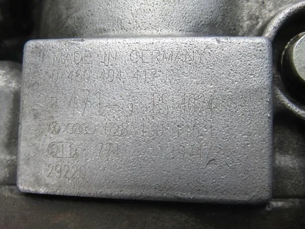 VW Transporter T4 Einspritzpumpe 1.9 TD ABL 028130115L image 2