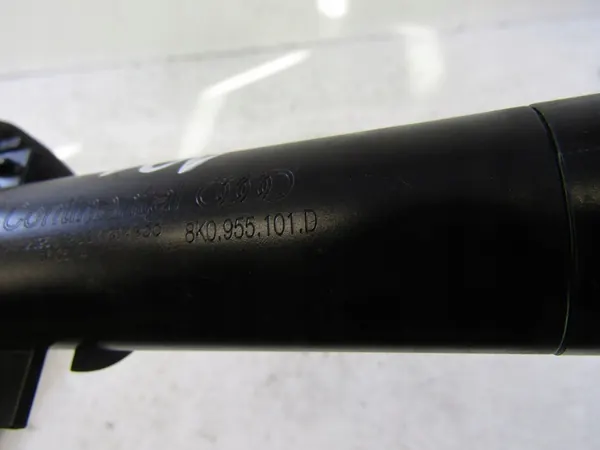 AUDI A4 B8 LIFT LINKER KOPLAMPREINIGER 8K0955101D image 9