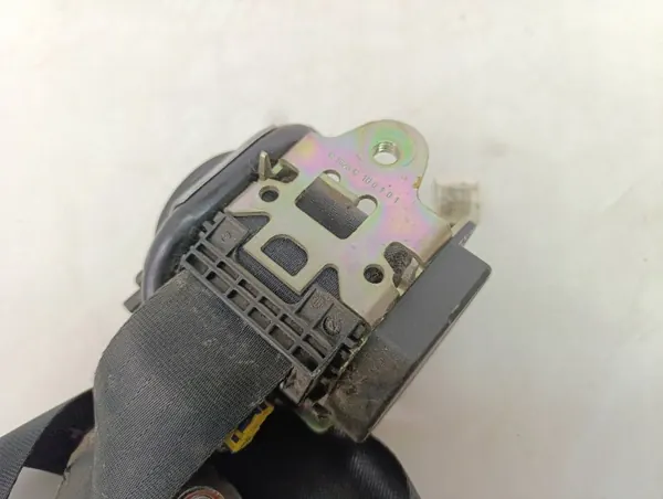 Ceinture de sécurité avant gauche TATA INDICA VISTA OEM 287191500132A3 image 3