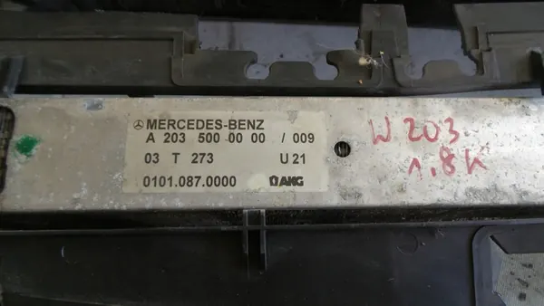 Engine Cooling Radiator Mercedes-Benz A203 500 00 00 image 5