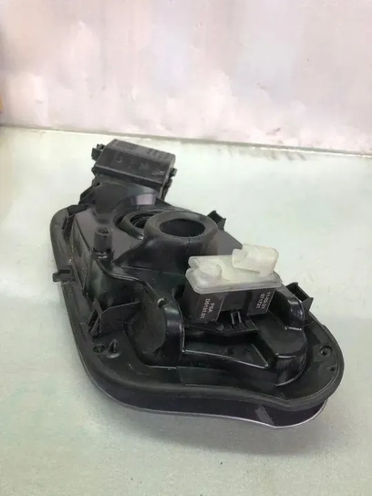 Moteur de trappe à carburant OEM 9813390180 Peugeot 508 image 3