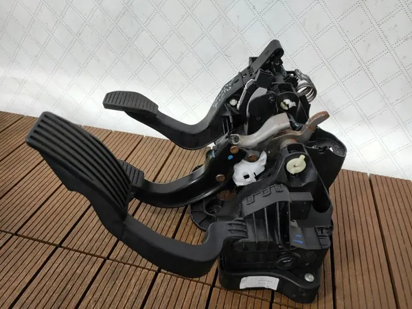 Fiat Grande Punto 05-12 Pedalsatz OEM 50508929 image 4