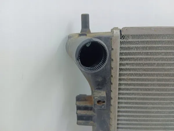 Radiateur d'eau Hyundai i30 2013 OEM AMD102907 image 5