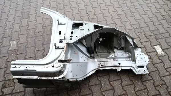 OEM 1184586241 Aleta Delantera Derecha - Usado image 6