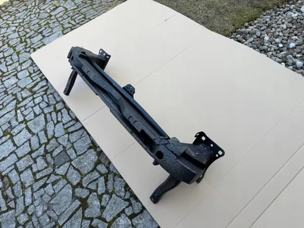 OEM 5G0807 Frontträger-Verstärkung für VW Golf VII image 3