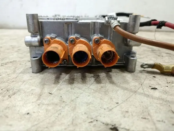 Inversor Mercedes-Benz OEM A0003420401 Usado image 7