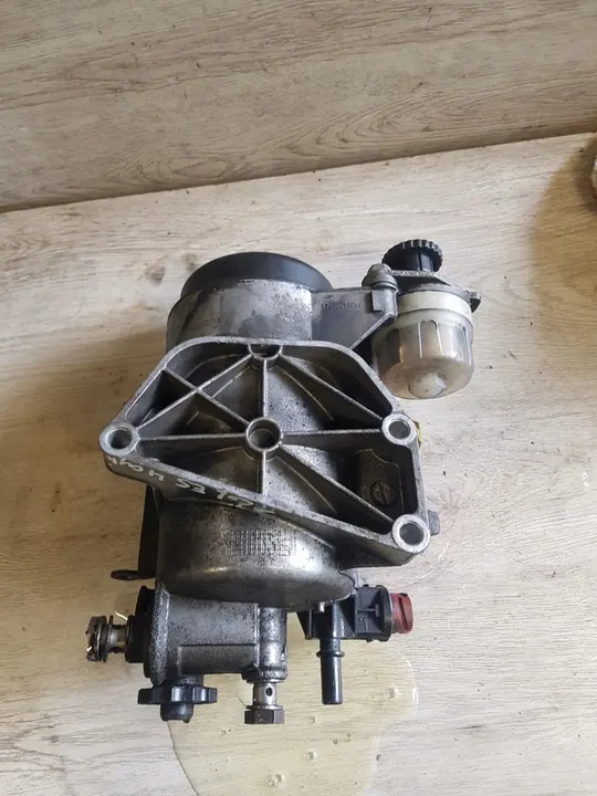 Boîtier de filtre à carburant MAN TGL TGM image 4