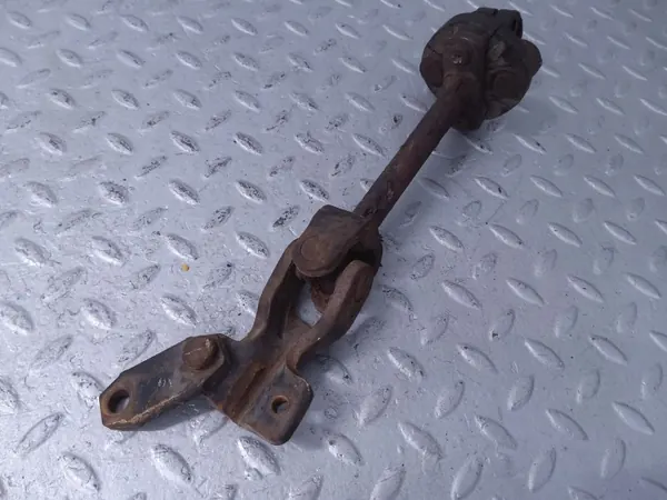 Croisillon colonne direction Ford Scorpio OEM 6662306 image 3
