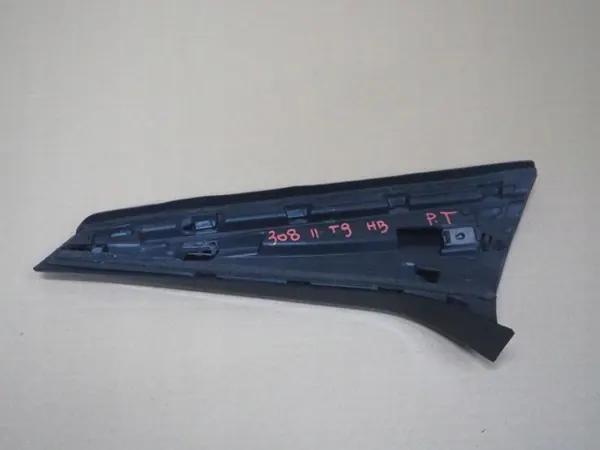 OEM 9677956577 Achterklepstrip Rechts Peugeot 308 II image 4