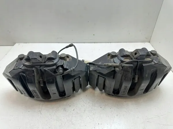 Jeu disques et étriers frein BMW M5 OEM 2282808 image 6