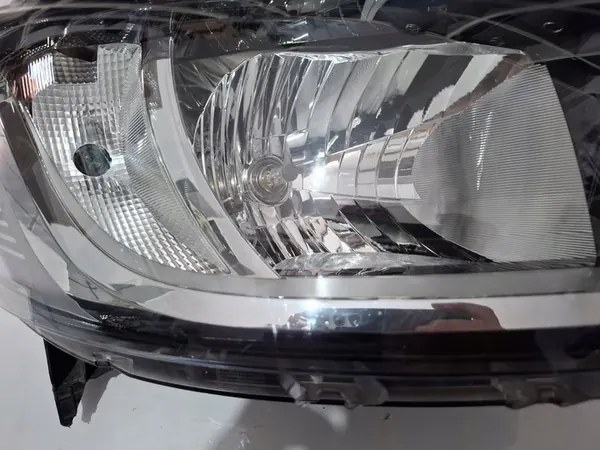 Oikea Ajovalo Renault Traffic 3 III 260601784R image 3