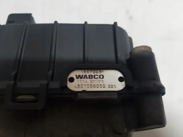 OEM 1867005 EBS-remklep voor DAF XF 106 CF Euro 6 image 4