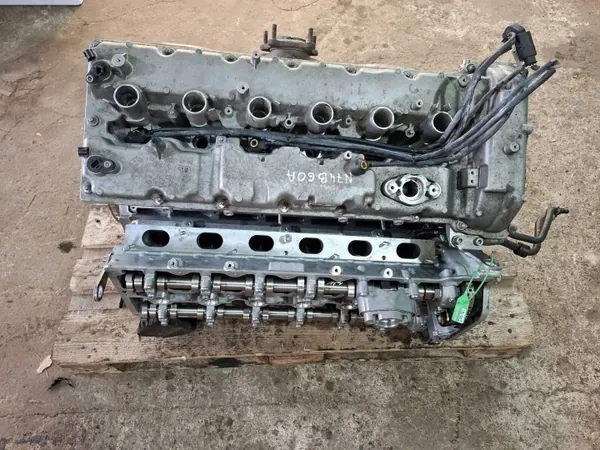 Motor BMW N74B60A OEM S26380165 - V12 TwinTurbo 544CV image 2