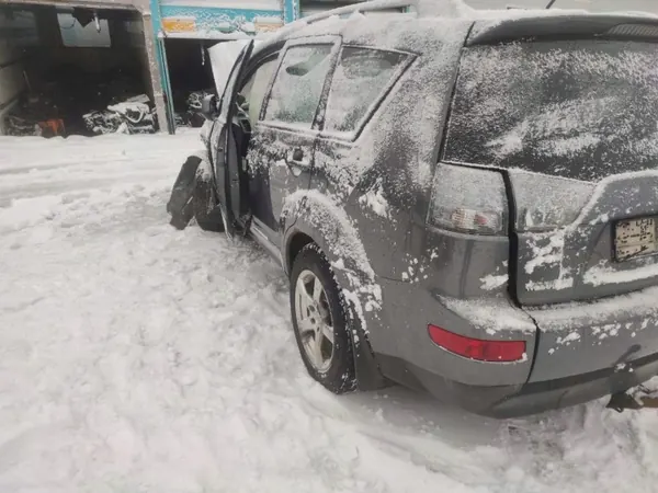 Öljypumppu OEM 038115121a Mitsubishi Outlander 2007 2.0L image 8