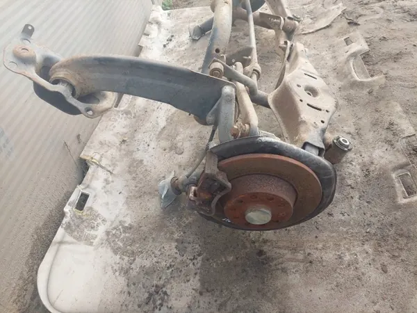 OEM Hinterachsträger für Volkswagen Passat B6 image 4