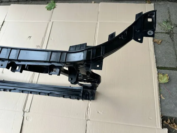 AUDI Q5 I Reforço do Para-choque Frontal 2008-2016 OEM image 4