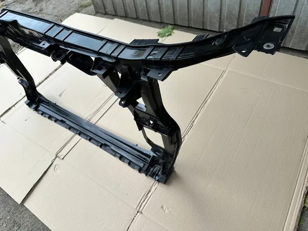 AUDI Q5 I Reforço do Para-choque Frontal 2008-2016 OEM image 5