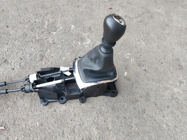 RENAULT MEGANE III 1.6 DCI Vaihteenvalitsin 8200779125G image 2