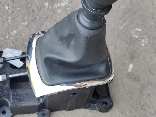 RENAULT MEGANE III 1.6 DCI Vaihteenvalitsin 8200779125G image 3